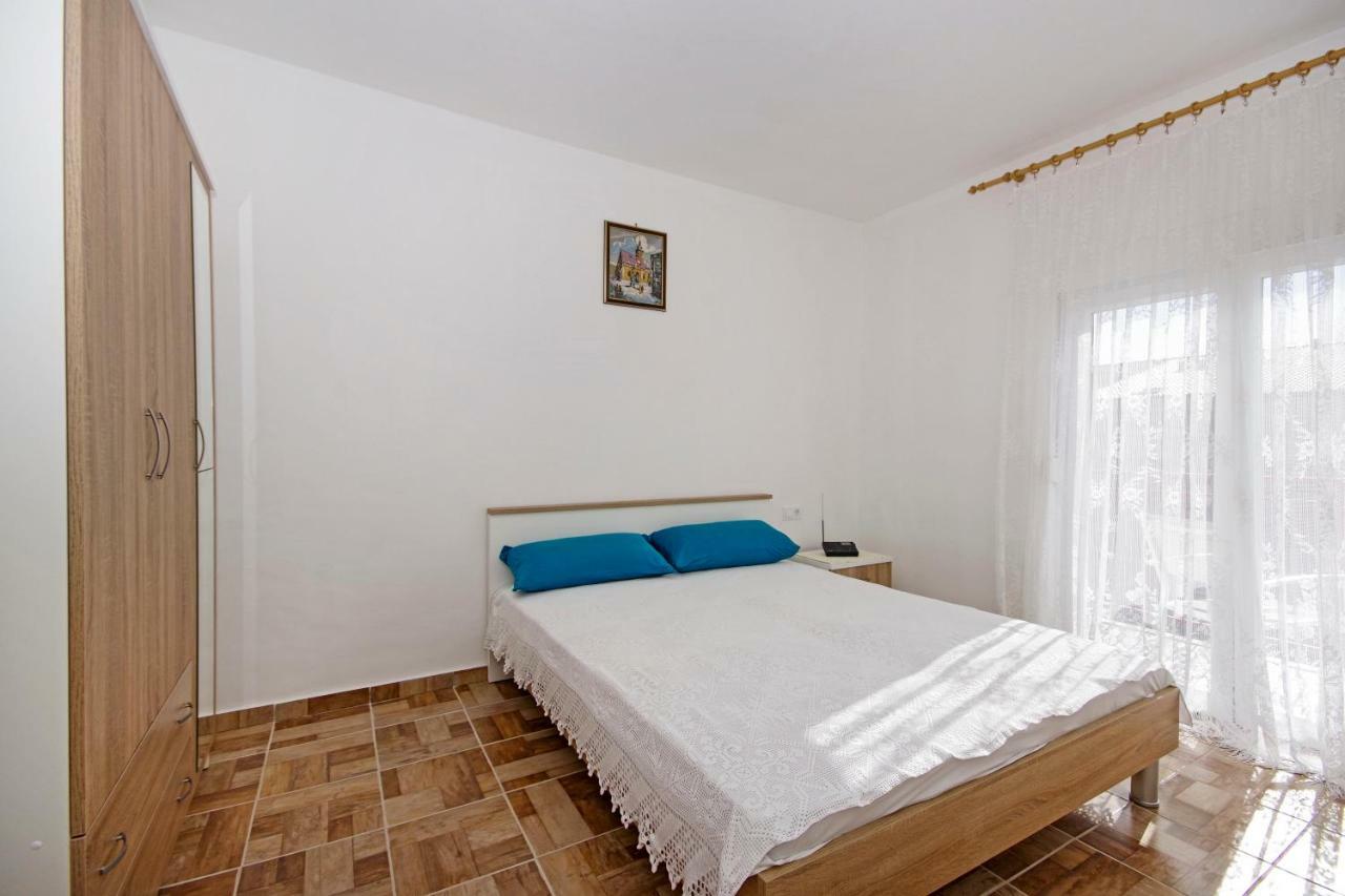 Josip Veliki Apartment Kaštela Екстериор снимка